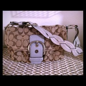 Coach Shoulder bag
